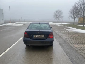 Mercedes-Benz C 220, снимка 6