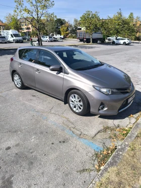 Toyota Auris undefined | Auto.bg — изображение 9