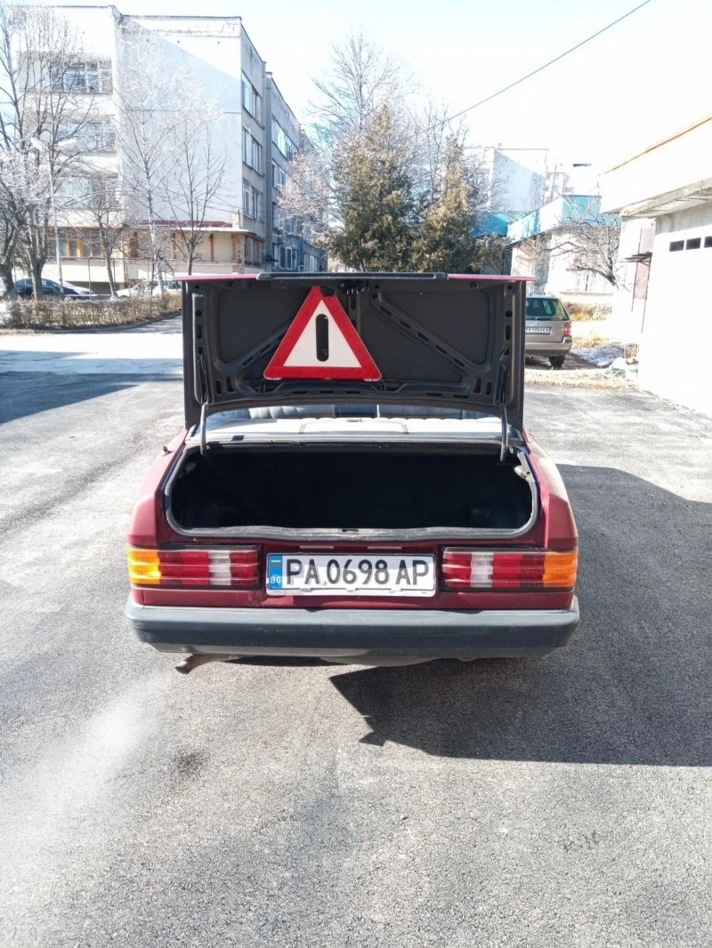 Mercedes-Benz 190 190E, снимка 9 - Автомобили и джипове - 47456643