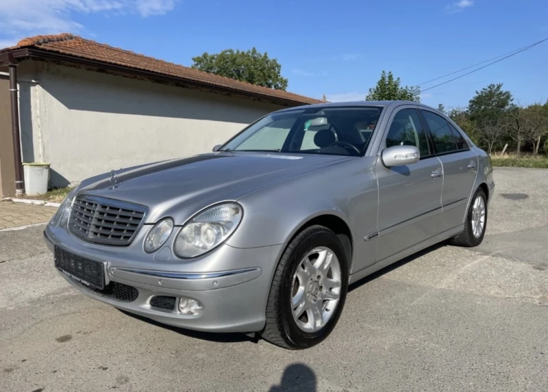 Mercedes-Benz E 320 3.2CDI РЕДОВИ, снимка 3 - Автомобили и джипове - 47460177