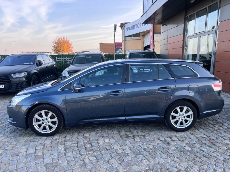 Toyota Avensis 2.2 D4D 150кс, снимка 2 - Автомобили и джипове - 47803806