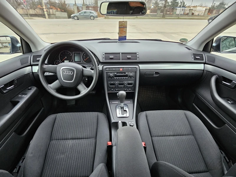 Audi A4 2.0 131к.с Автоматик , снимка 8 - Автомобили и джипове - 49119927