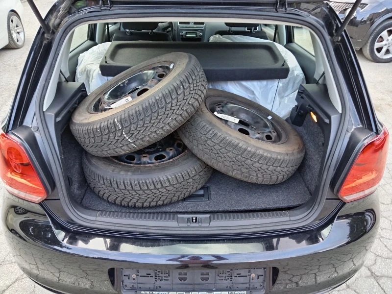 VW Polo 1.2i 12v, снимка 13 - Автомобили и джипове - 52004789