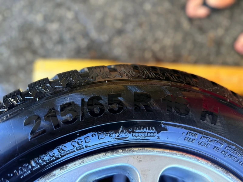 Volvo Xc70, снимка 11 - Автомобили и джипове - 51778193