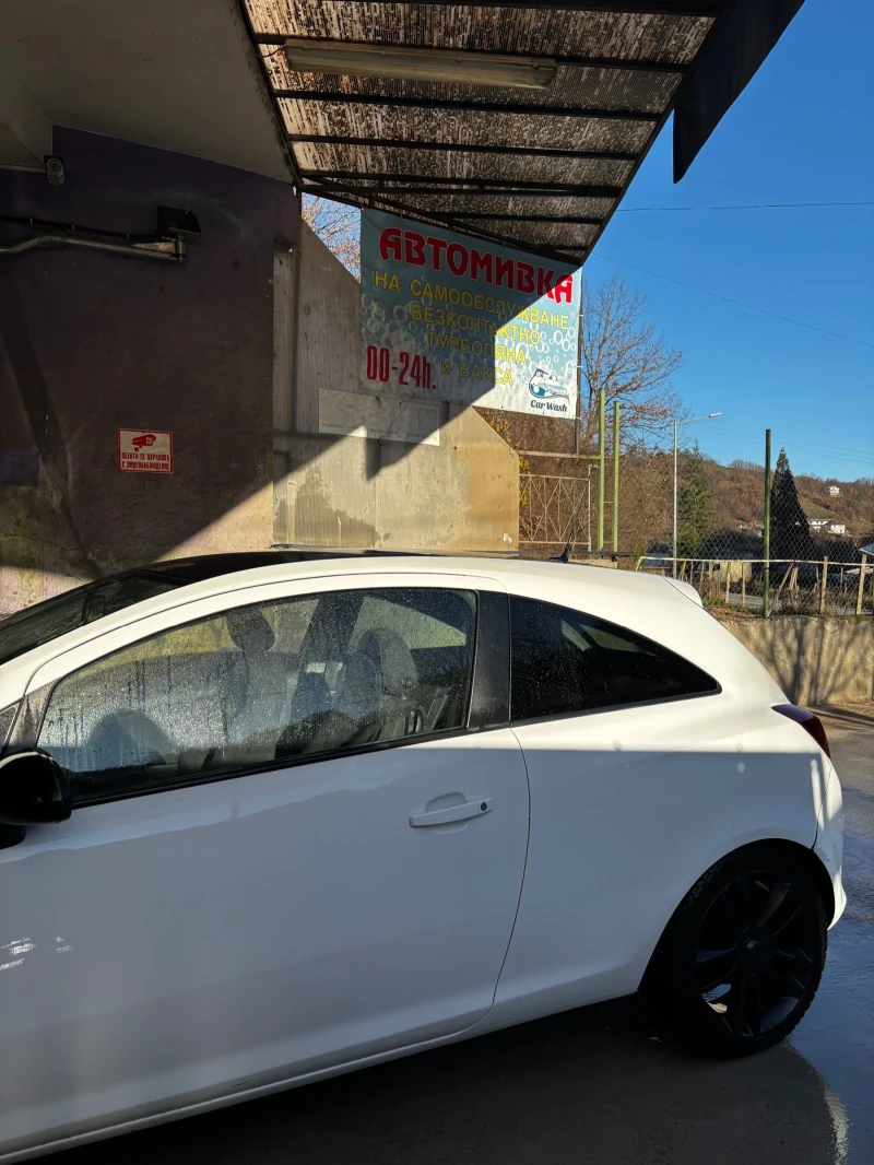 Opel Corsa, снимка 3 - Автомобили и джипове - 52679614