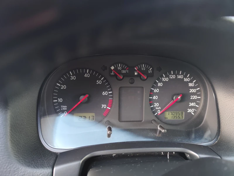 VW Golf, снимка 9 - Автомобили и джипове - 52828630