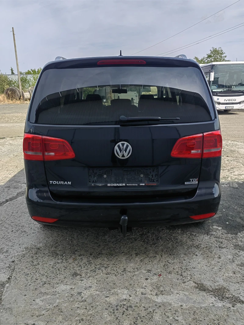 VW Touran Highline 1.6TDI 105, снимка 6 - Автомобили и джипове - 52867598