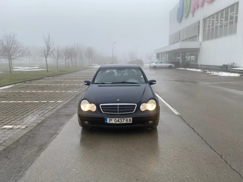 Mercedes-Benz C 220