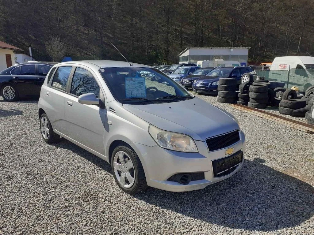 Chevrolet Aveo 1.2i klimatik  - изображение 2