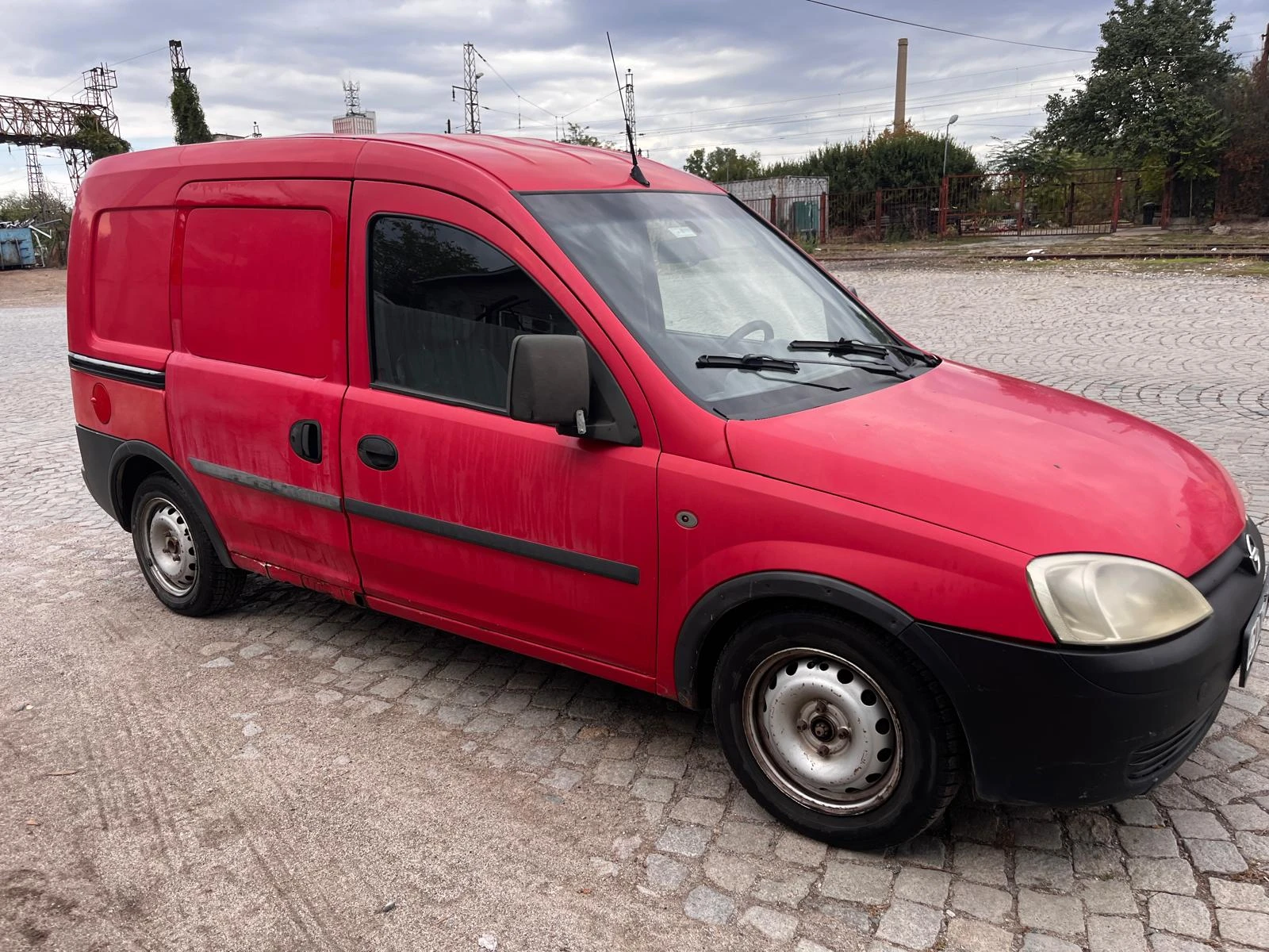 Opel Combo 1.7 - изображение 2