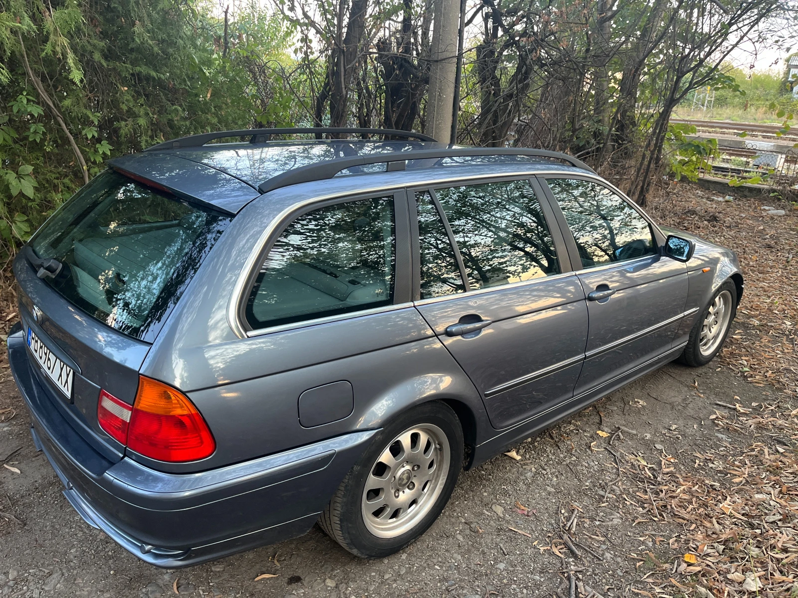 BMW 320 320i - изображение 3