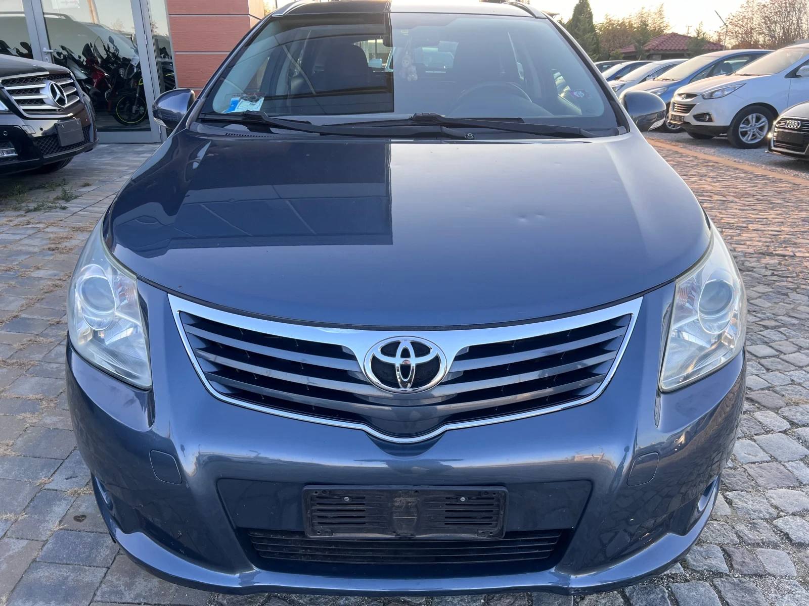 Toyota Avensis 2.2 D4D 150кс - изображение 9