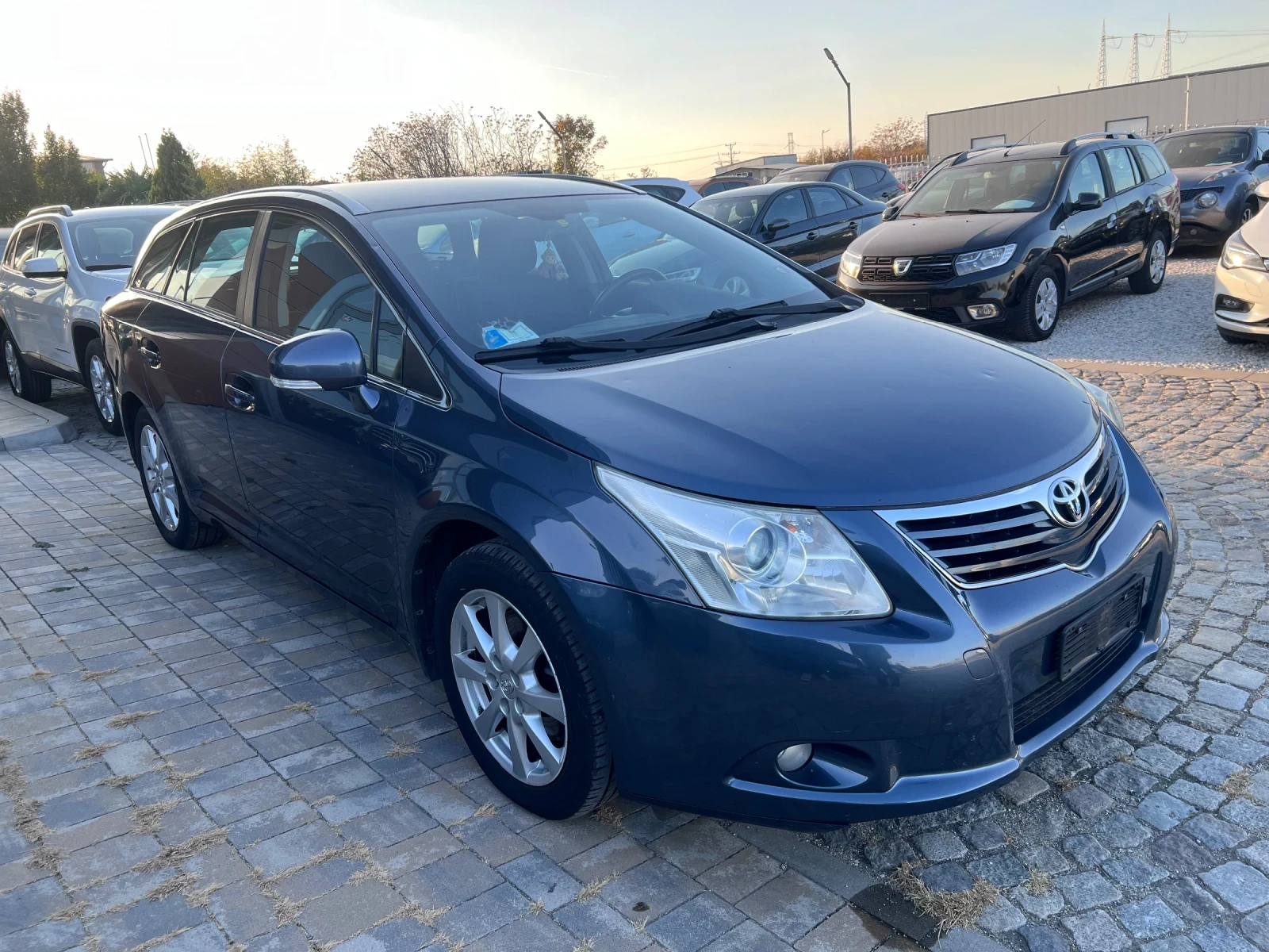 Toyota Avensis 2.2 D4D 150кс - изображение 7