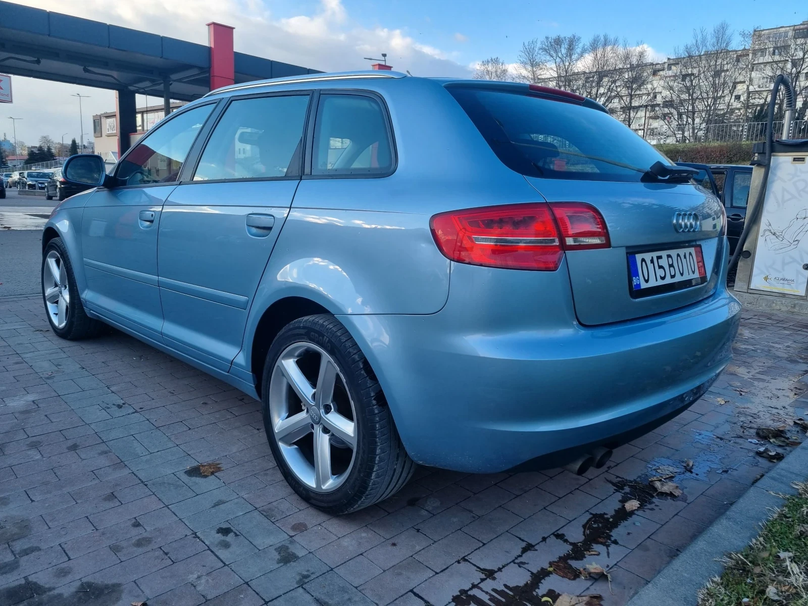 Audi A3 A3 1, 9 TDI-105h.p. SPORTBACK - изображение 4