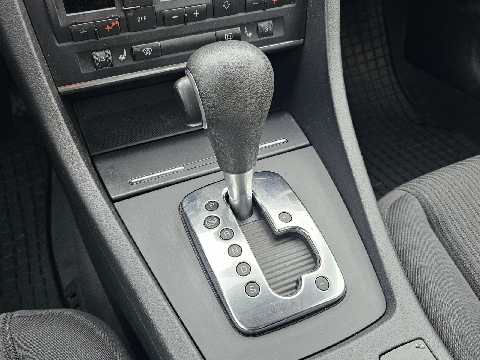 Audi A4 2.0 131.   | Mobile.bg   12