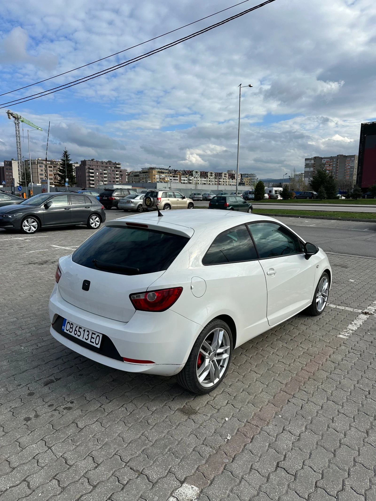 Seat Ibiza 1.6TDI - изображение 3