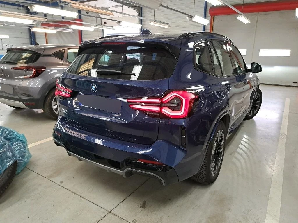 BMW iX3 M SPORT - изображение 3