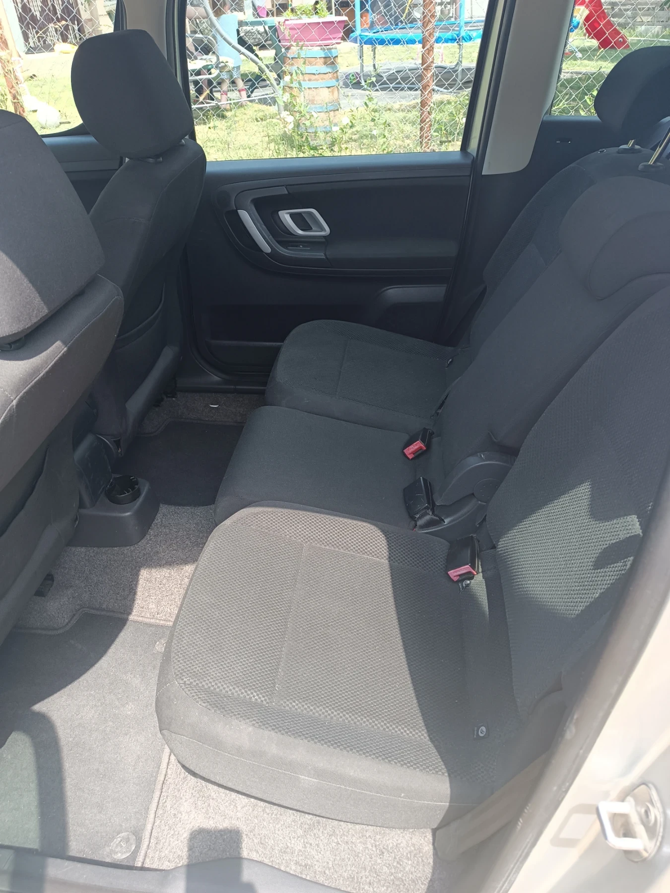 Skoda Roomster 1.4i - изображение 8