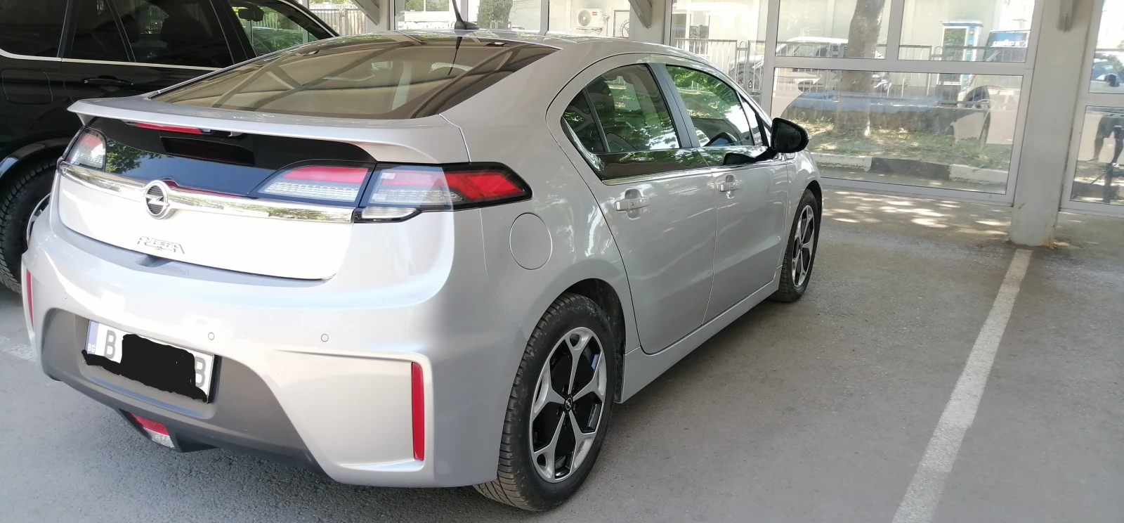 Opel Ampera Plug-in hybrid - изображение 6