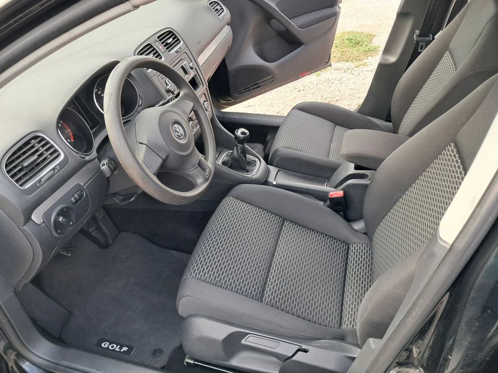 VW Golf 1.4i 80kc | Mobile.bg � ����������� 15