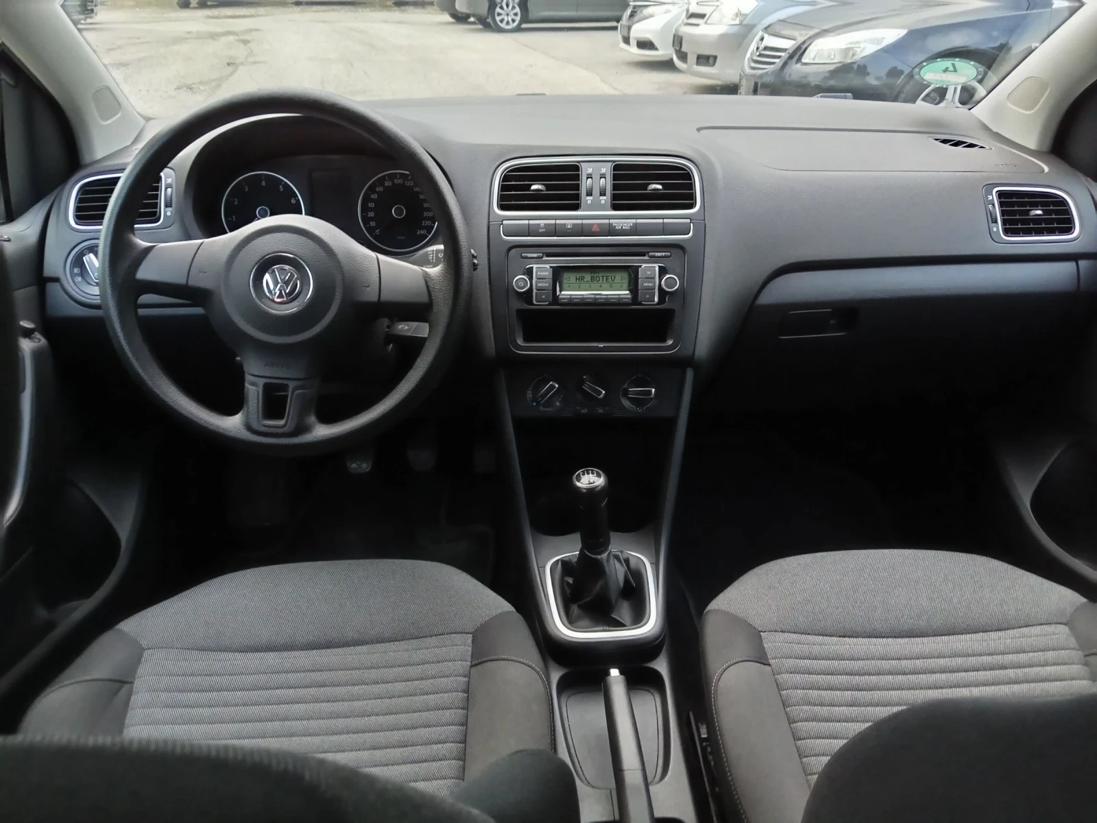 VW Polo 1.2i 12v - изображение 8