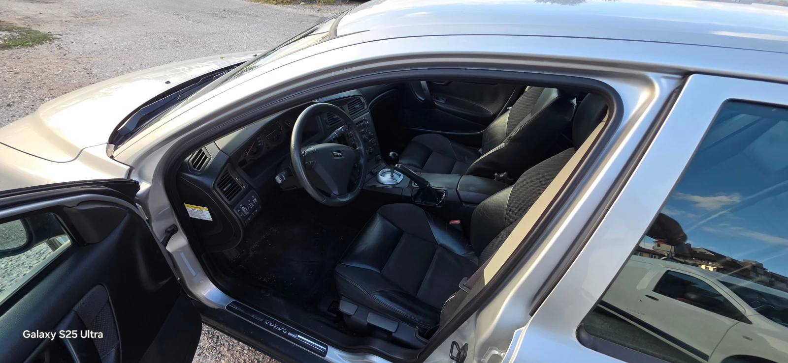 Volvo S60 2.4i - изображение 8
