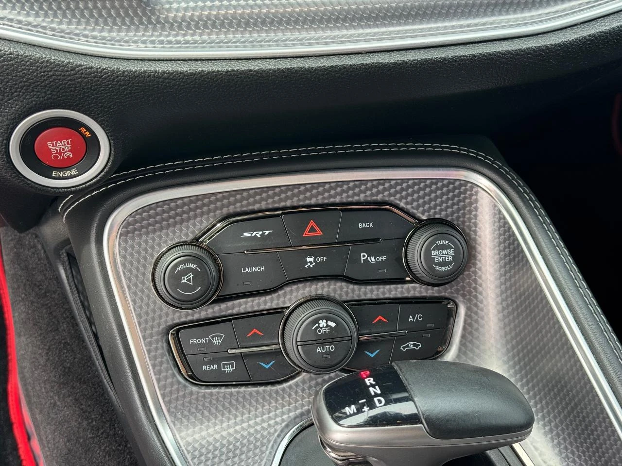 Dodge Challenger 6.2 Hellcat / Methanol / 1055HP  | Mobile.bg — изображение 12