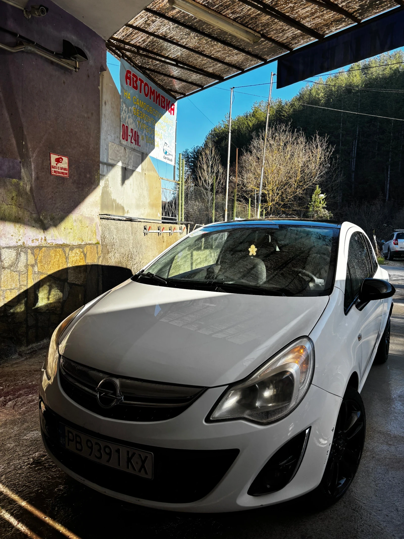 Opel Corsa, снимка 2 - Автомобили и джипове - 53882332