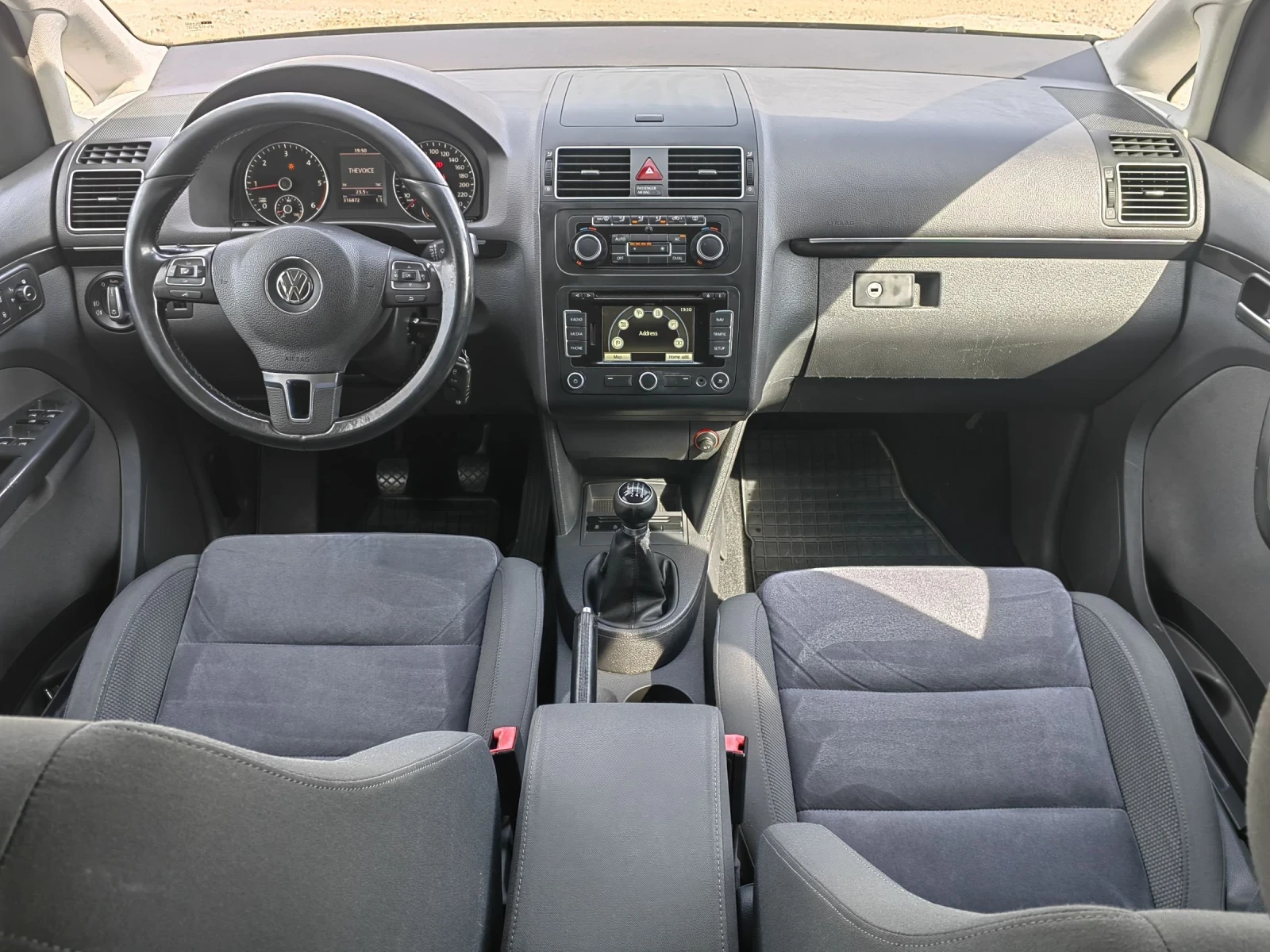 VW Touran Highline 1.6TDI 105 | Mobile.bg � ����������� 8