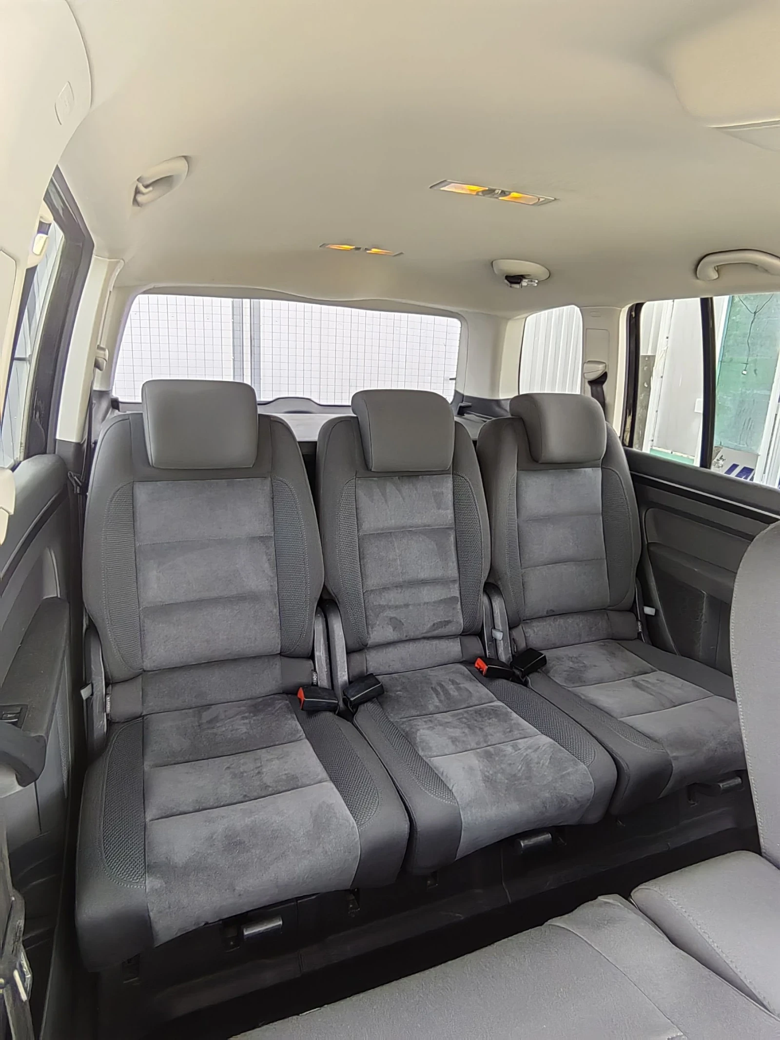 VW Touran Highline 1.6TDI 105 | Mobile.bg � ����������� 7