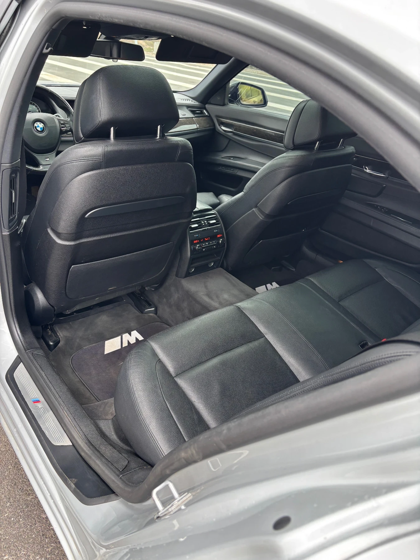 BMW 740 IL, снимка 16 - Автомобили и джипове - 53901038