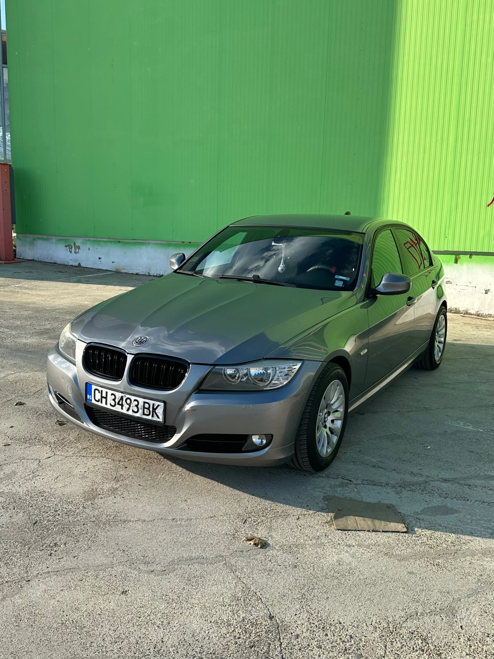 BMW 318 FACELIFT , снимка 2 - Автомобили и джипове - 54019214