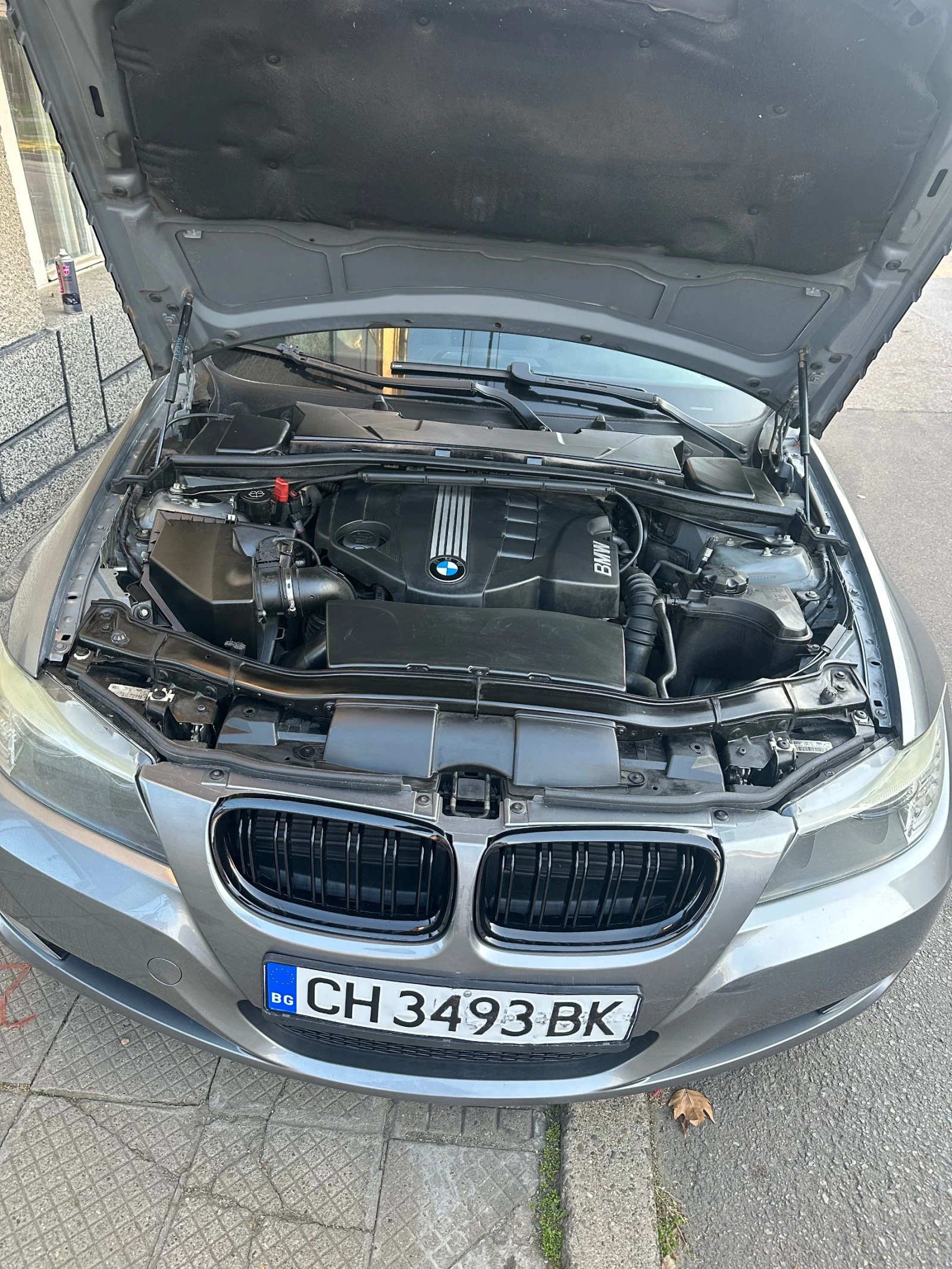 BMW 318 FACELIFT , снимка 3 - Автомобили и джипове - 54019214