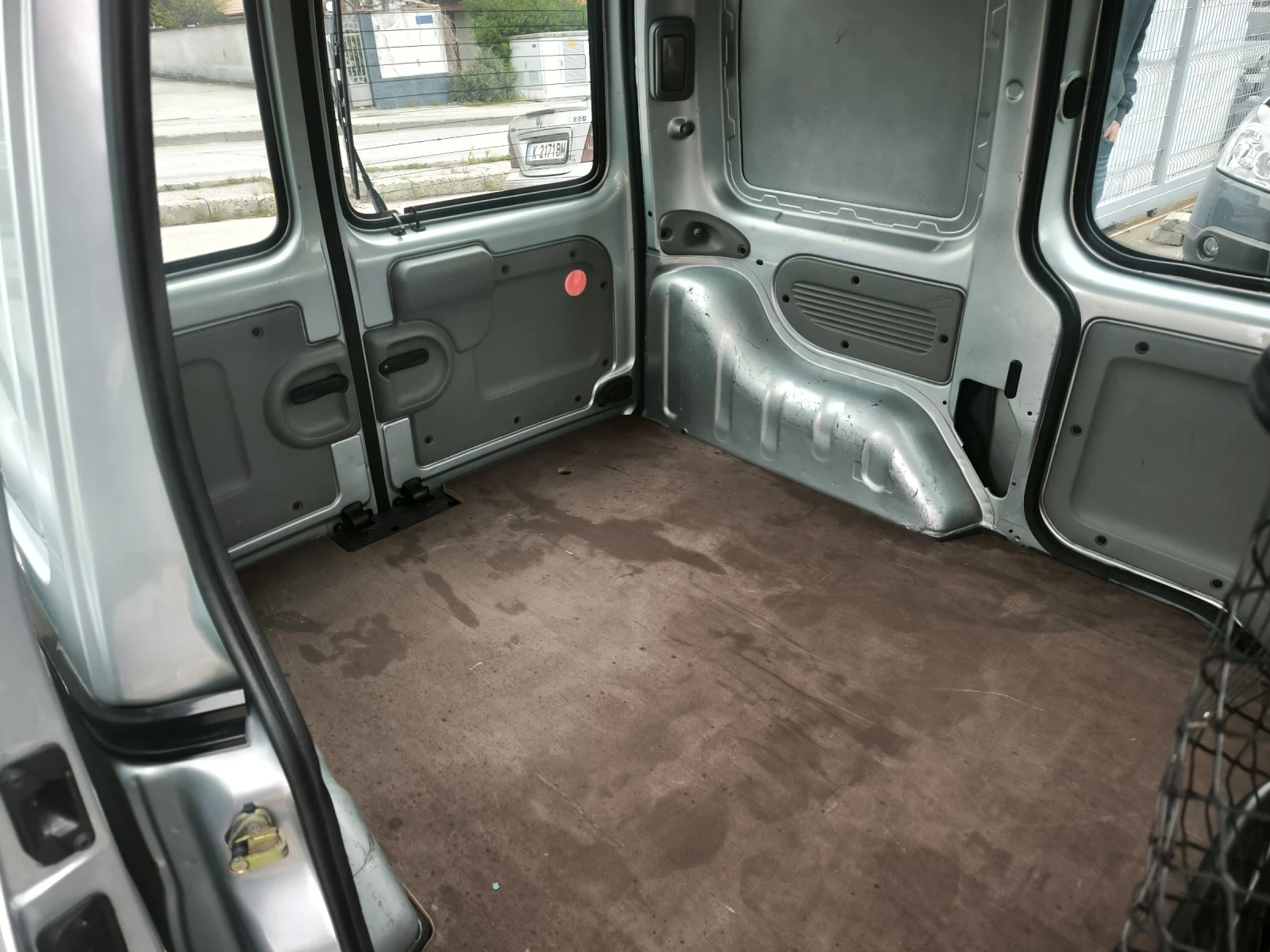 Renault Kangoo 1.5CDI, снимка 11 - Автомобили и джипове - 54268136