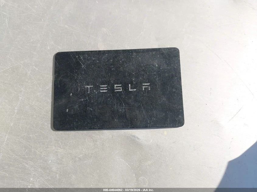 Tesla Model 3 Rear-Wheel Drive, снимка 11 - Автомобили и джипове - 54435717