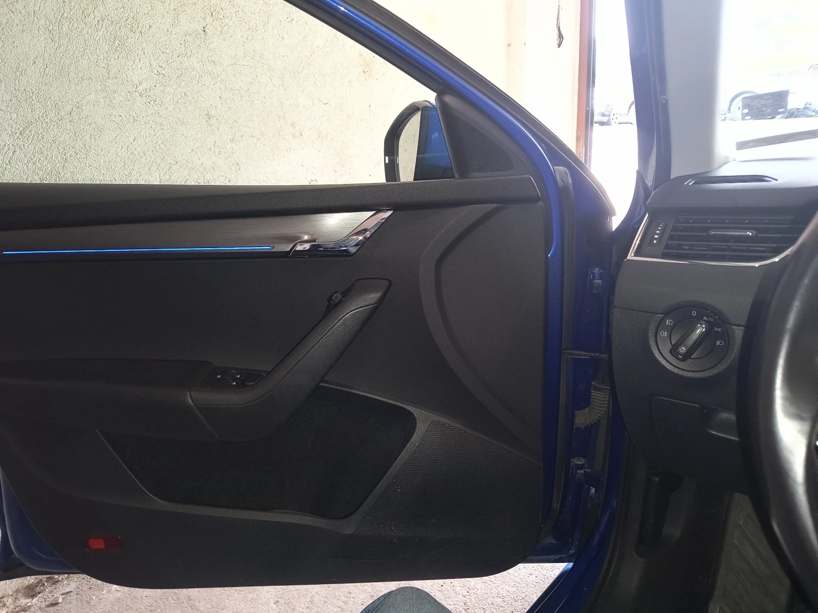 Skoda Octavia Skoda Octavia 1.5 G-Tec, снимка 9 - Автомобили и джипове - 54479168