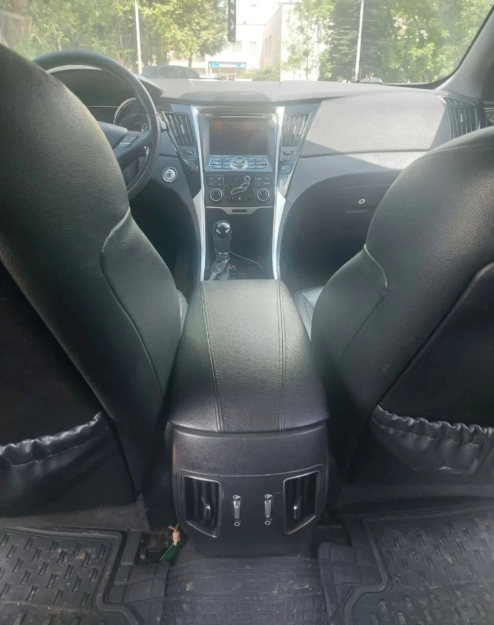 Hyundai Sonata, снимка 9 - Автомобили и джипове - 55327800