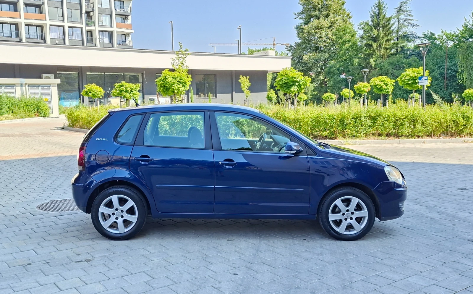 VW Polo 1.4i 75кс, снимка 6 - Автомобили и джипове - 55570976