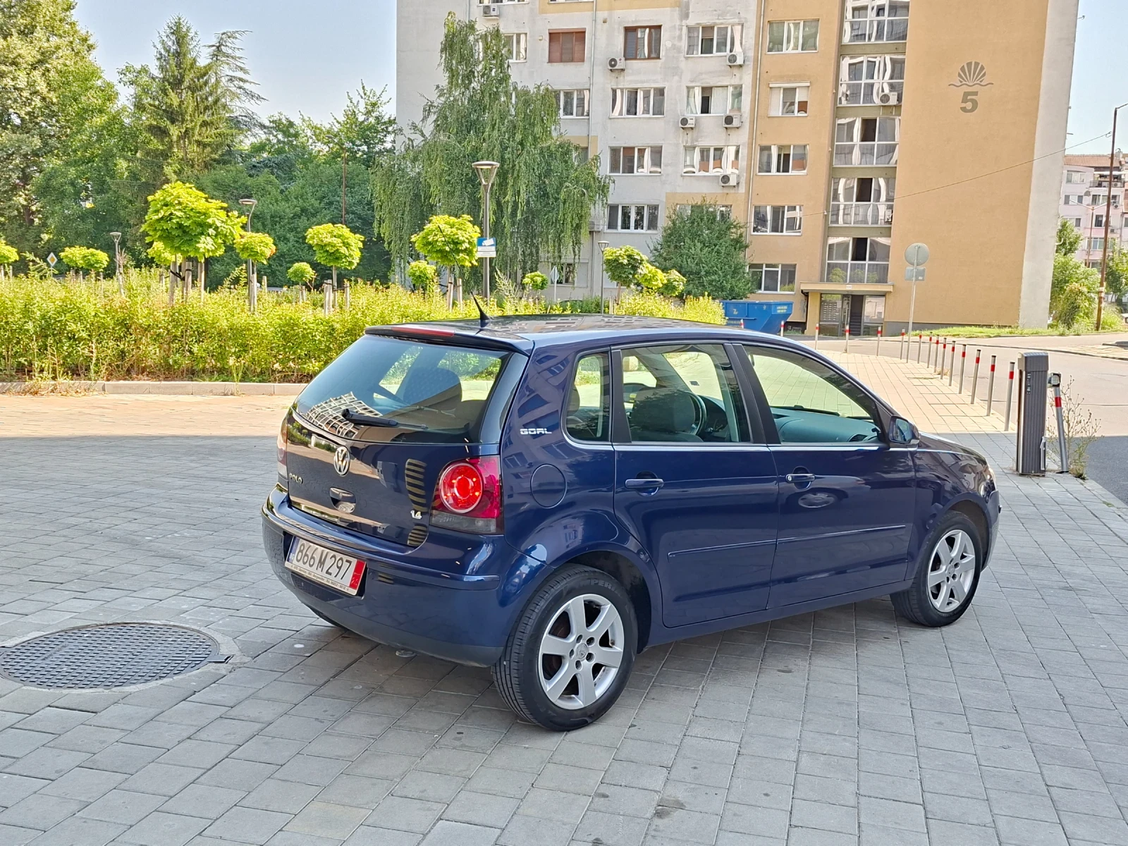 VW Polo 1.4i 75кс, снимка 4 - Автомобили и джипове - 55570976