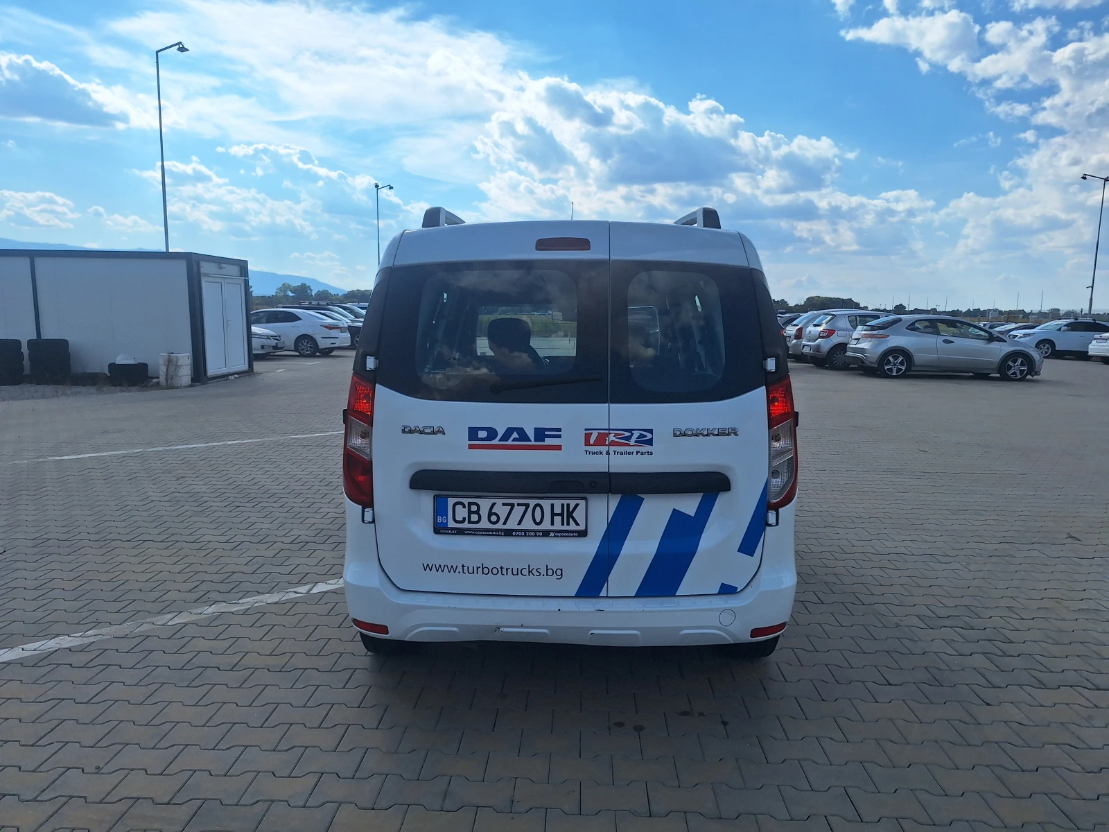 Dacia Dokker, снимка 6 - Автомобили и джипове - 55844406