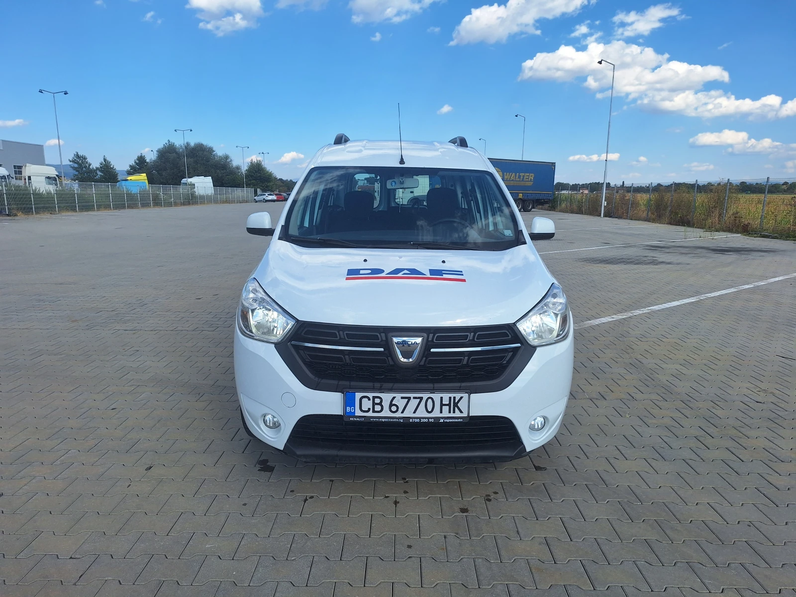 Dacia Dokker, снимка 2 - Автомобили и джипове - 55844406