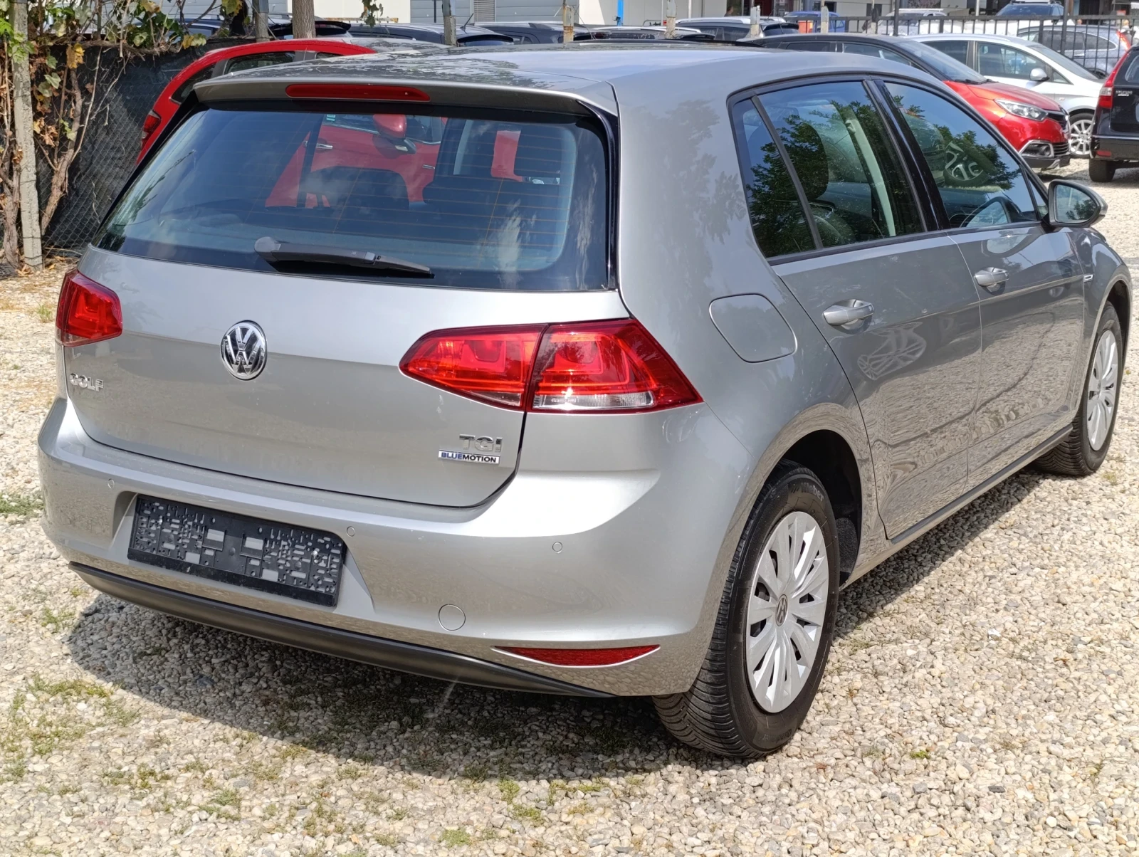 VW Golf  BENZIN, снимка 8 - Автомобили и джипове - 55949734