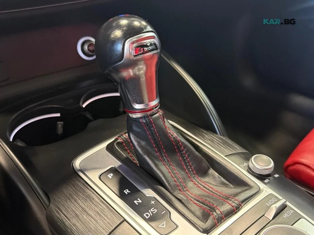Audi S3 2.0T * Progressiv * АвтоКредит * (ЦЕНА ДО БГ), снимка 16 - Автомобили и джипове - 55971847