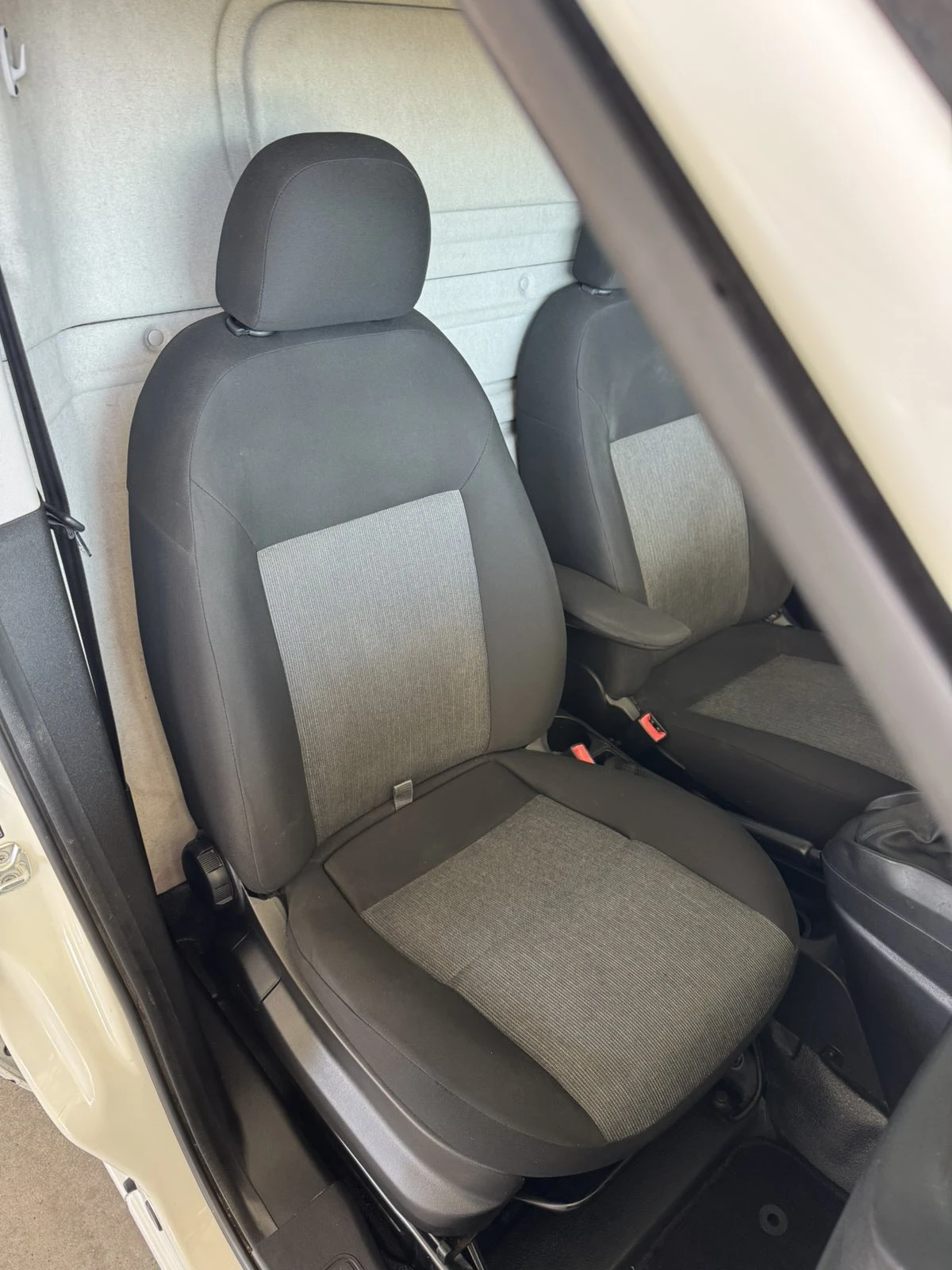 Fiat Doblo D* 95ps* КЛИМАТИК* , снимка 13 - Автомобили и джипове - 55975711