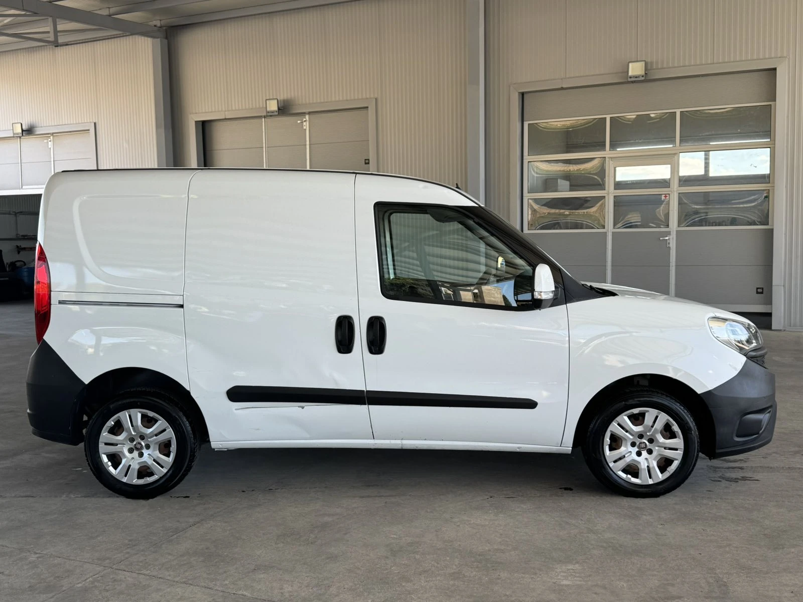 Fiat Doblo D* 95ps* КЛИМАТИК* , снимка 6 - Автомобили и джипове - 55975711