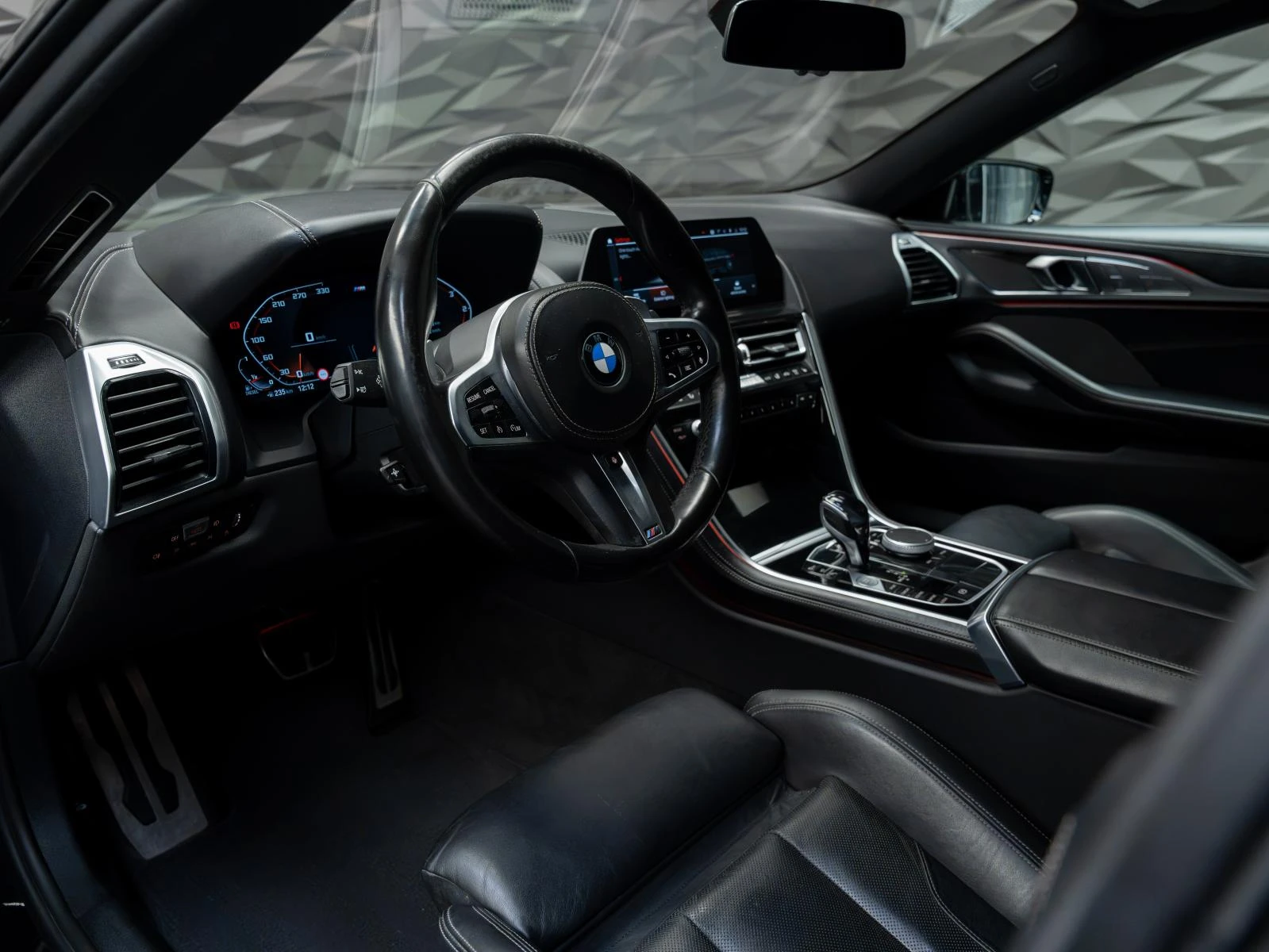 BMW 840 D* XDRIVE* M-PACK* H&K* 360* HUD* SOFTCLOSE* , снимка 9 - Автомобили и джипове - 55995584