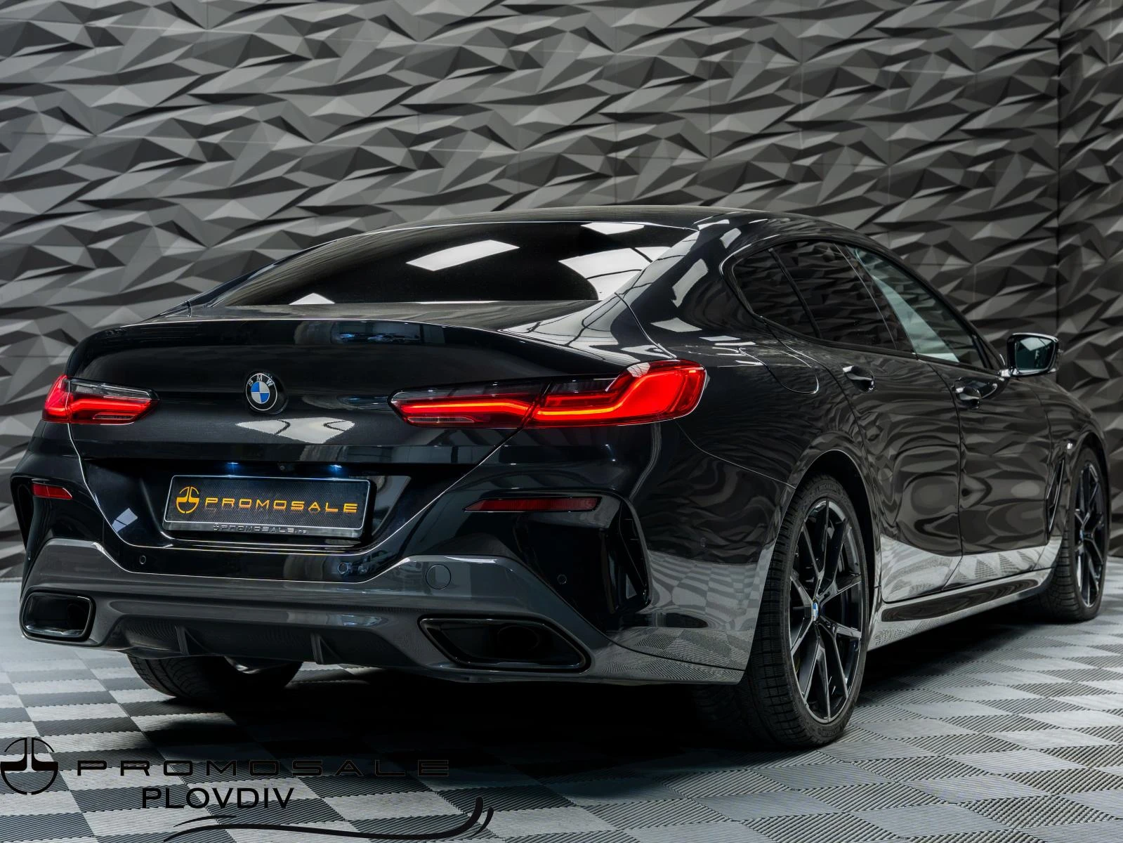 BMW 840 D* XDRIVE* M-PACK* H&K* 360* HUD* SOFTCLOSE* , снимка 4 - Автомобили и джипове - 55995584