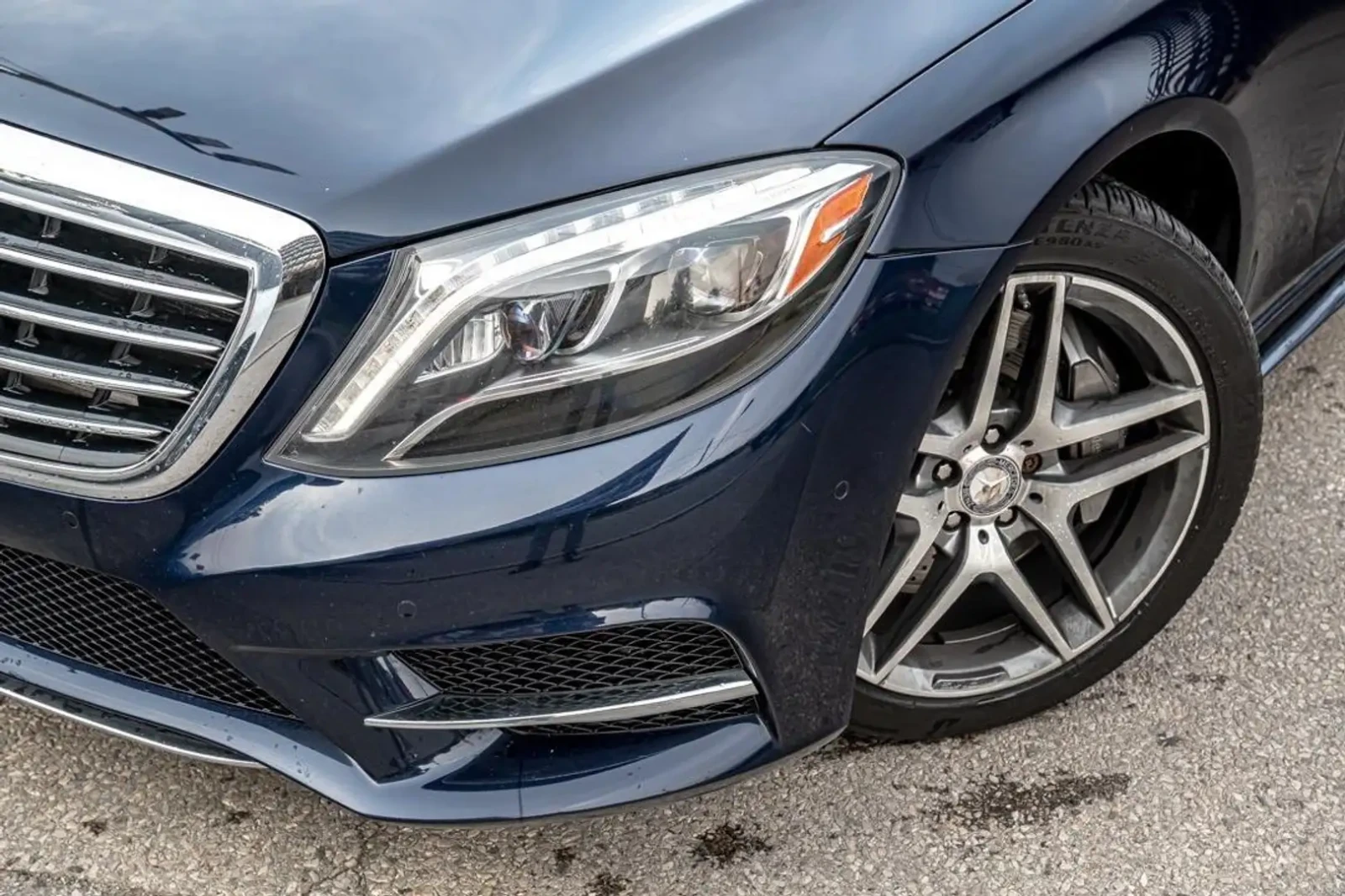 Mercedes-Benz S 550 * AMG-pack* HUD* MASSAGE* подгрев/обдух* 4х4* pano, снимка 3 - Автомобили и джипове - 56102735