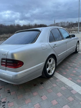 Mercedes-Benz E 320, снимка 4