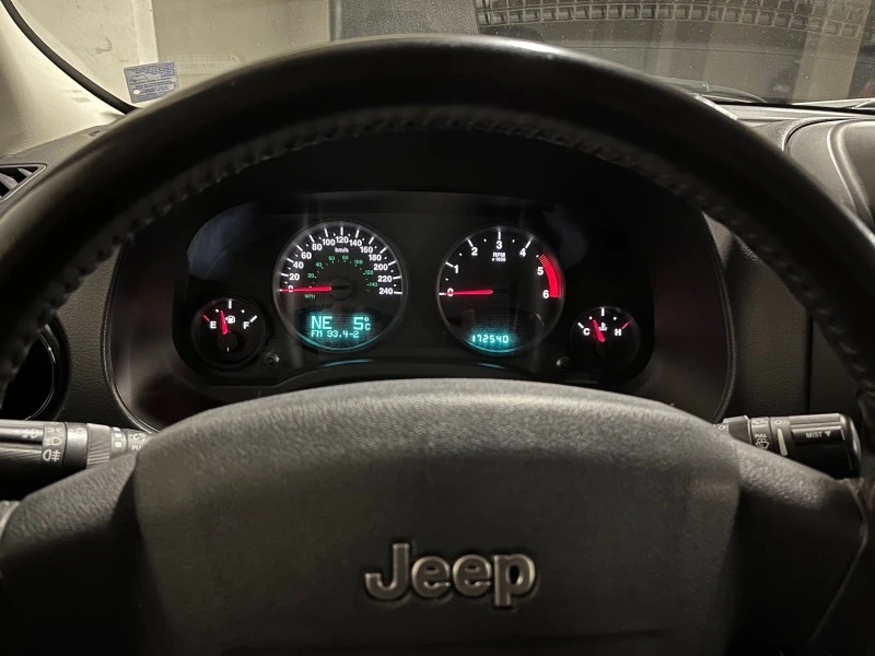 Jeep Patriot 2.2 CRD OM651, снимка 5 - Автомобили и джипове - 43611379